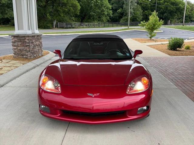 2005 Chevrolet Corvette Base