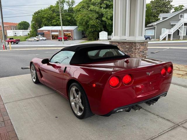 2005 Chevrolet Corvette Base