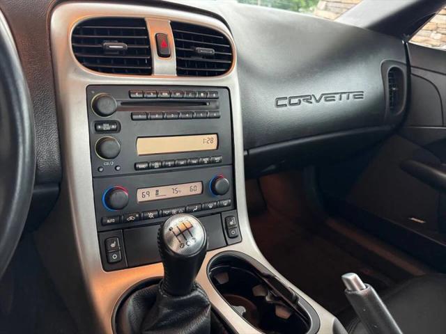 2005 Chevrolet Corvette Base