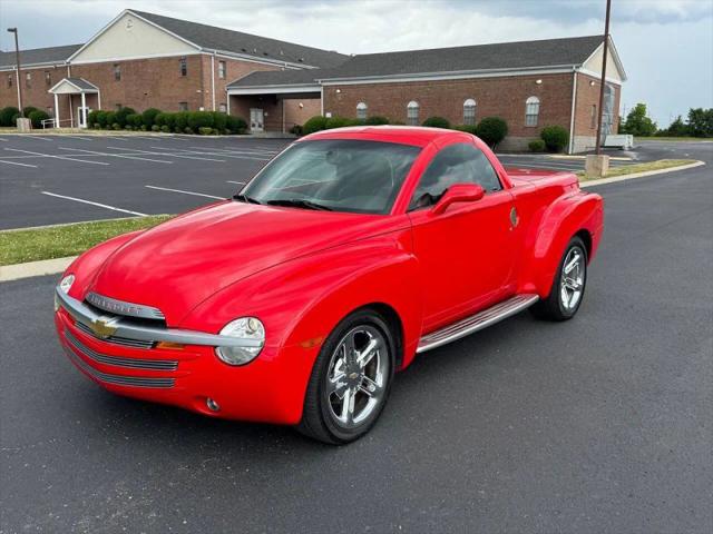 2004 Chevrolet SSR Base