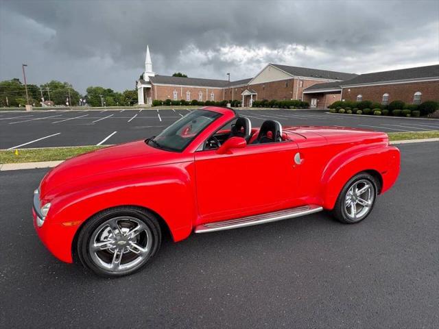 2004 Chevrolet SSR Base