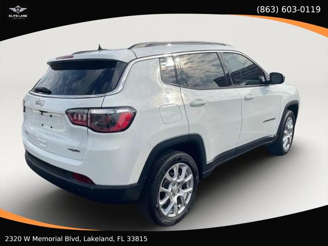 2023 Jeep Compass Latitude Lux FWD