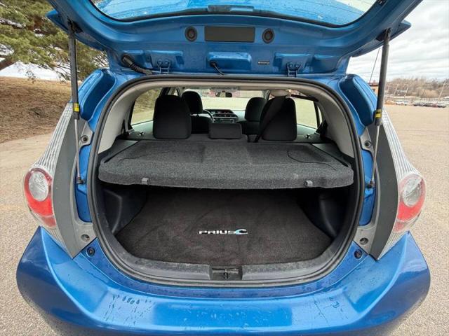 2013 Toyota Prius c Two