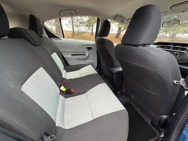 2013 Toyota Prius c Two