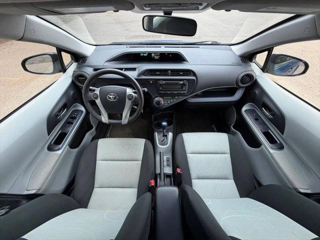 2013 Toyota Prius c Two