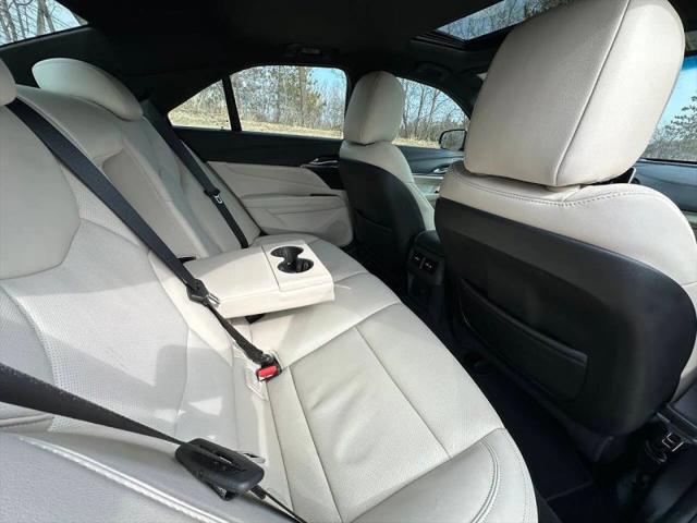 2024 Cadillac CT4 Premium Luxury