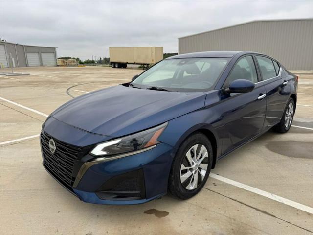 2023 Nissan Altima S FWD for sale in Kennedale, TX