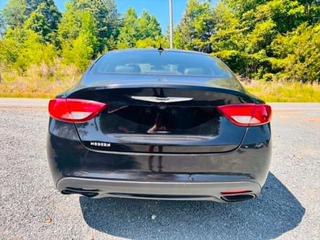 2016 Chrysler 200 S