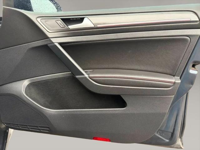 2018 Volkswagen Golf GTI 2.0T SE