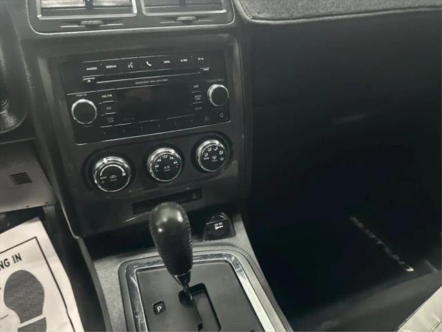 2012 Dodge Challenger SXT