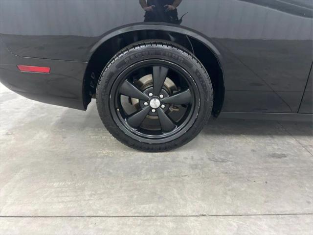 2012 Dodge Challenger SXT