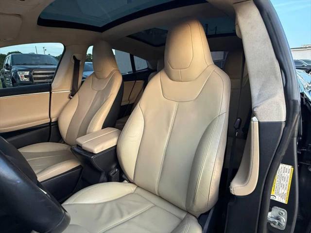 2015 Tesla Model S 85D