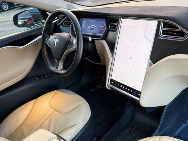 2015 Tesla Model S 85D