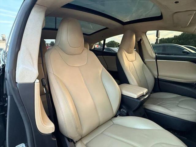 2015 Tesla Model S 85D