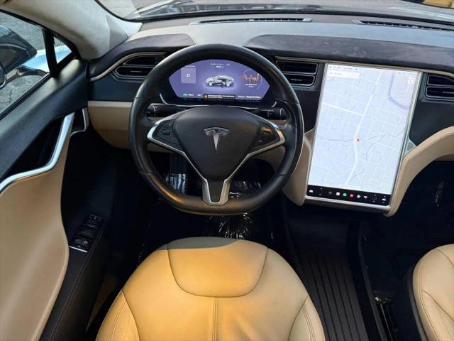 2015 Tesla Model S 85D