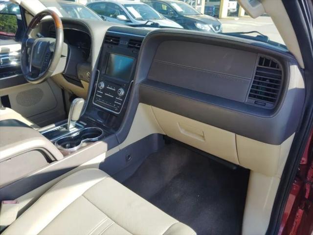 2015 Lincoln Navigator Base