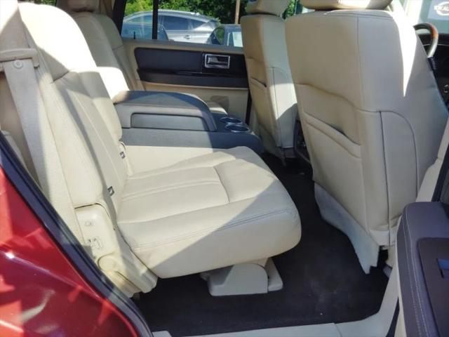 2015 Lincoln Navigator Base