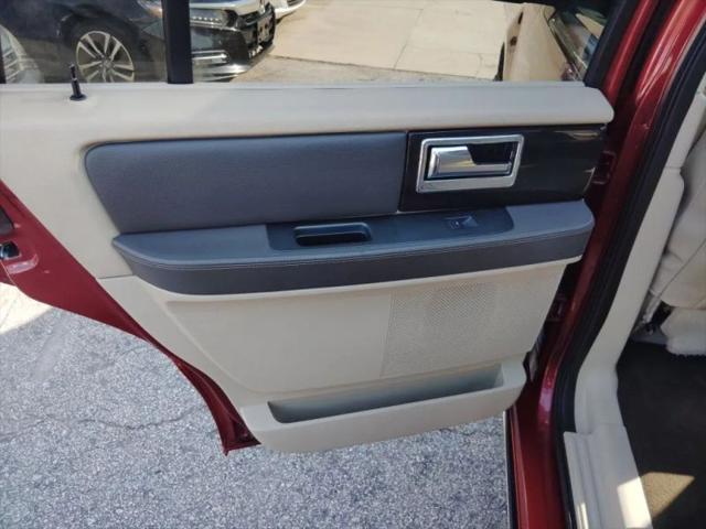 2015 Lincoln Navigator Base