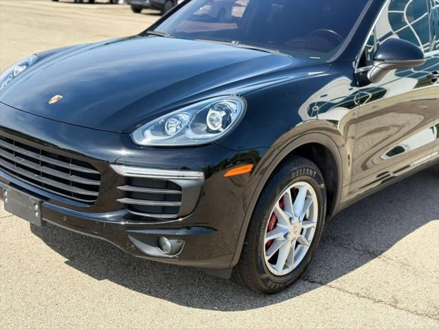2016 Porsche Cayenne Base