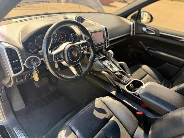 2016 Porsche Cayenne Base