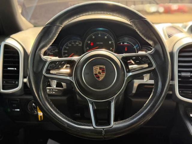 2016 Porsche Cayenne Base