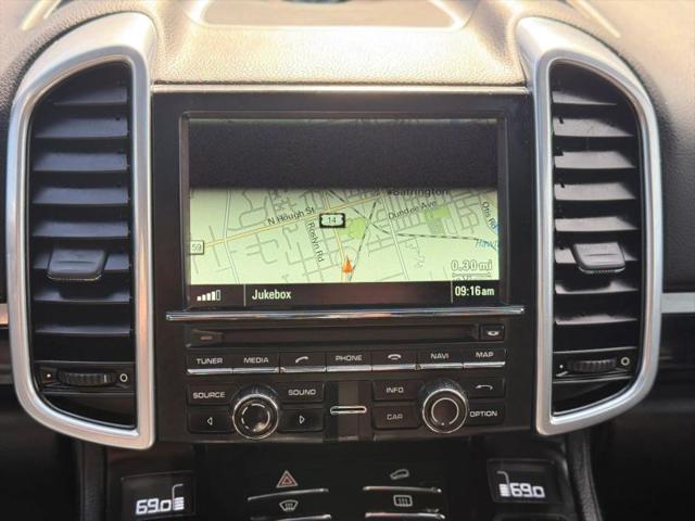2016 Porsche Cayenne Base