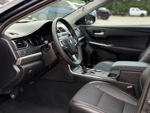 2015 Toyota Camry SE