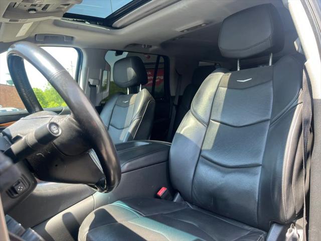 2019 Cadillac Escalade Luxury