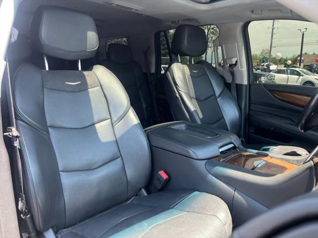2019 Cadillac Escalade Luxury