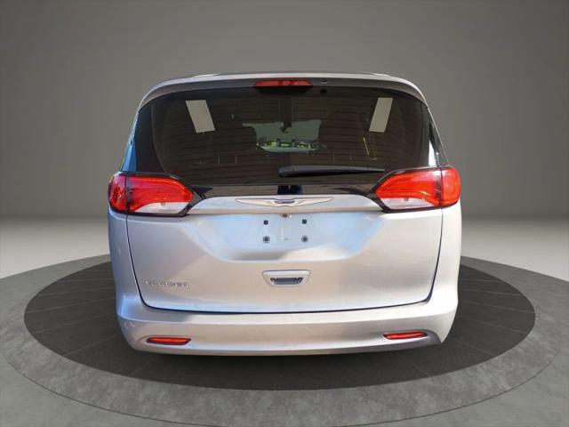 2020 Chrysler Voyager LXI