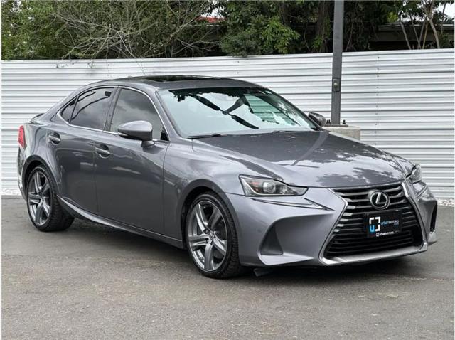 2017 Lexus IS 200t 200t