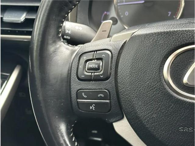 2017 Lexus IS 200t 200t