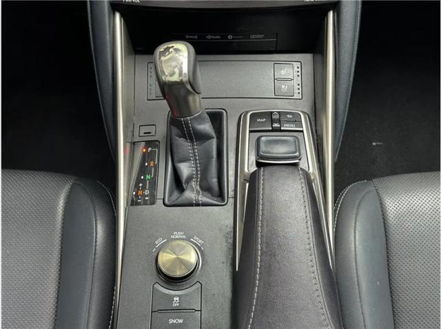 2017 Lexus IS 200t 200t