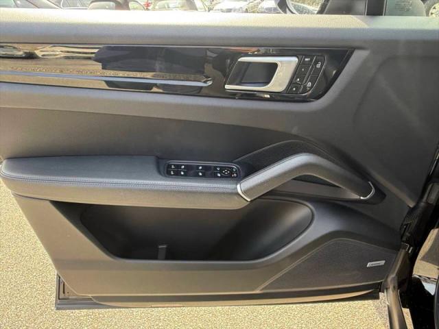 2020 Porsche Cayenne Base