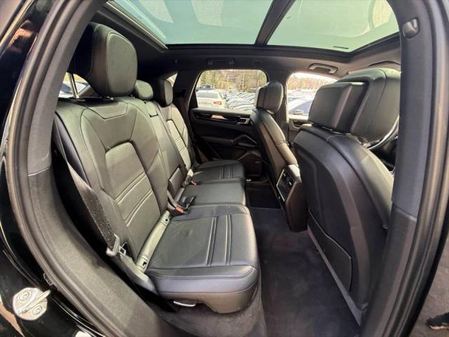 2020 Porsche Cayenne Base