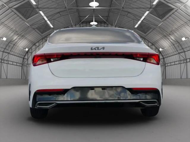 2022 Kia K5 LXS