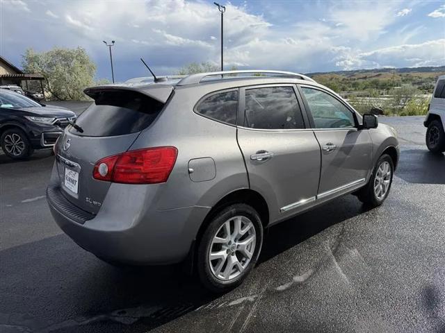 2013 Nissan Rogue SV w/SL Pkg