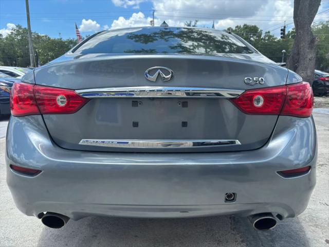 2014 INFINITI Q50 Premium