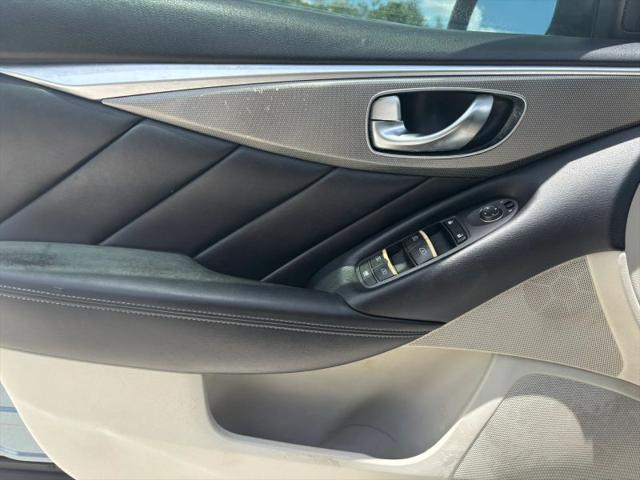 2014 INFINITI Q50 Premium