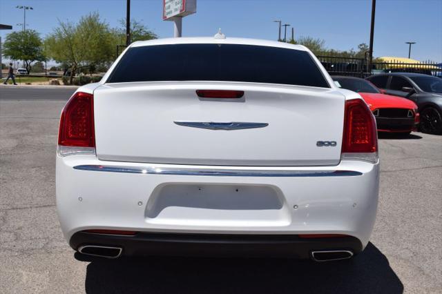 2018 Chrysler 300 Limited