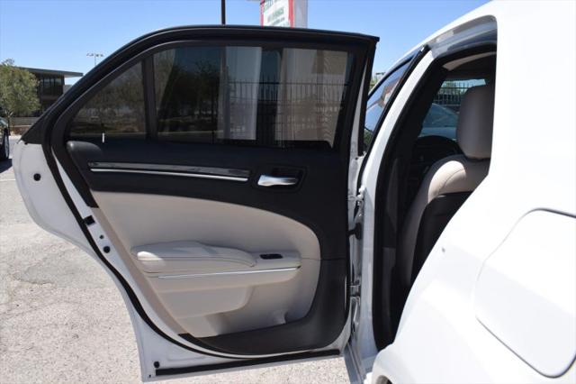 2018 Chrysler 300 Limited
