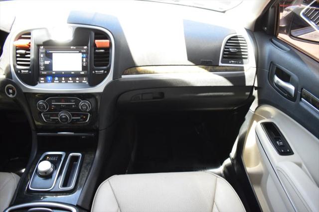 2018 Chrysler 300 Limited