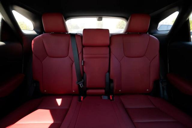 2023 Lexus RX 350 F SPORT Handling