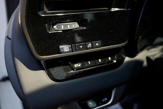 2023 Lexus RX 350 F SPORT Handling