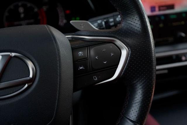 2023 Lexus RX 350 F SPORT Handling