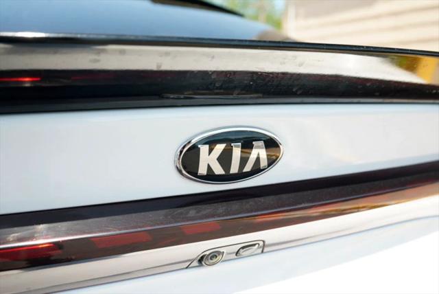 2021 Kia K5 LXS