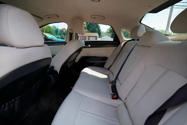 2021 Kia K5 LXS