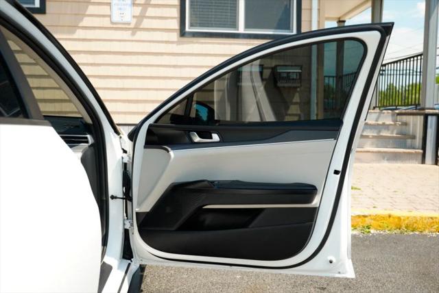 2021 Kia K5 LXS