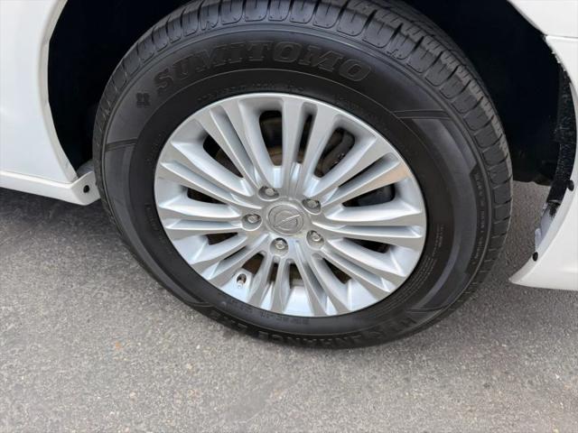 2012 Chrysler Town & Country Limited
