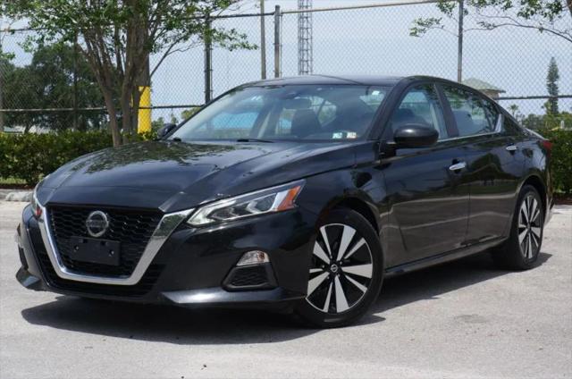 2022 Nissan Altima SV FWD